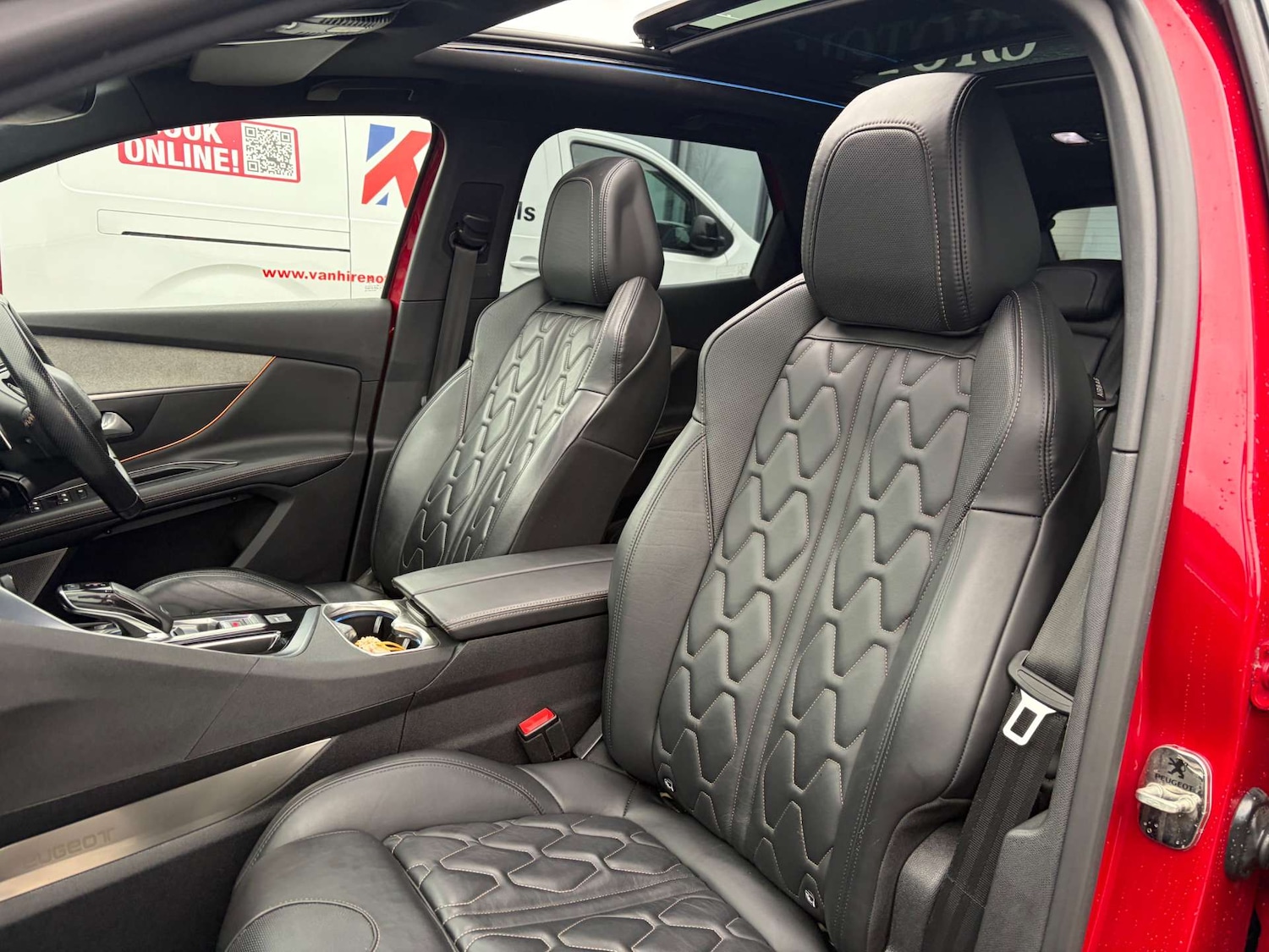 Used Peugeot 3008 2018 for sale - 77847582: Photo 17