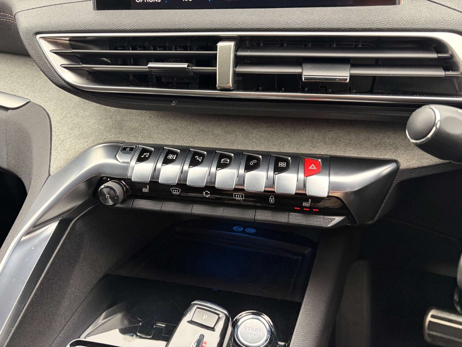 Used Peugeot 3008 2018 for sale - 77847582: Photo 53