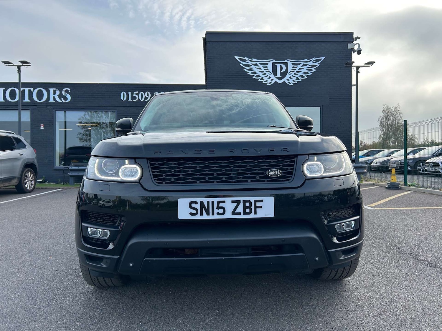 Used Land Rover Range Rover Sport 2015 for sale - 76148271: Photo 3