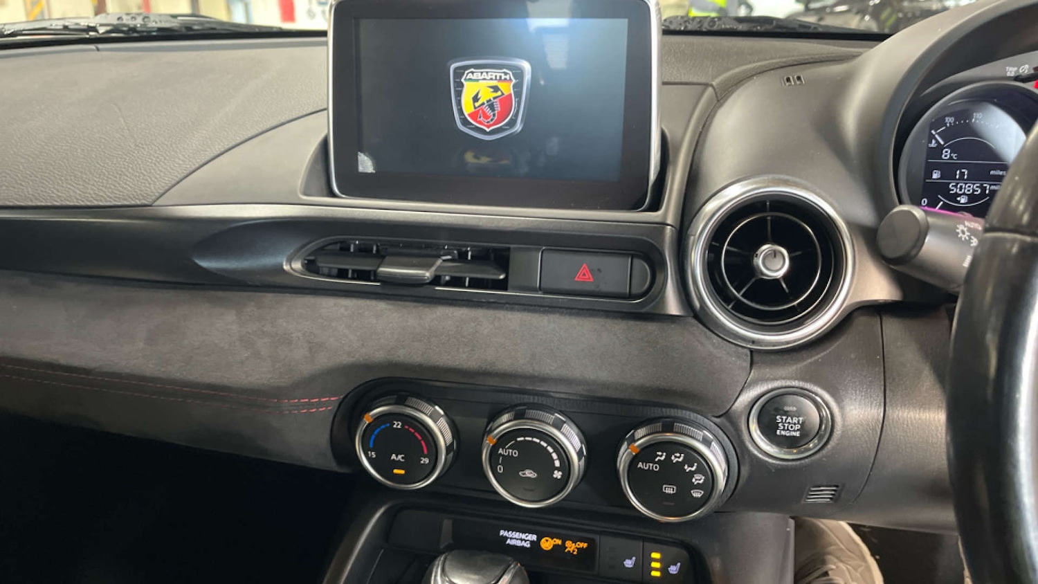 Used Abarth 124 Spider 2018 for sale - 78063301: Photo 12
