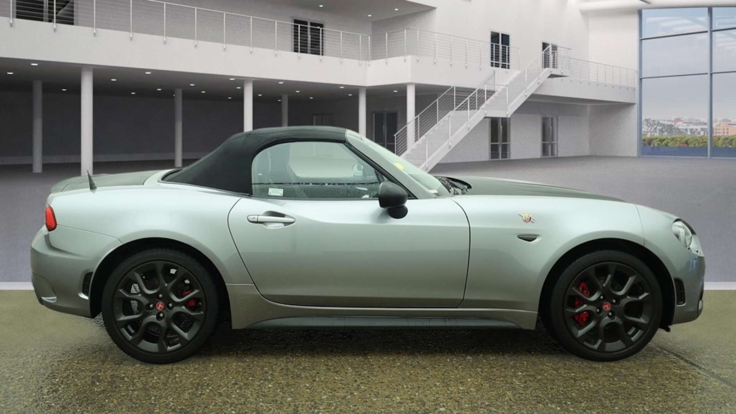 Used Abarth 124 Spider 2018 for sale - 78063301: Photo 6