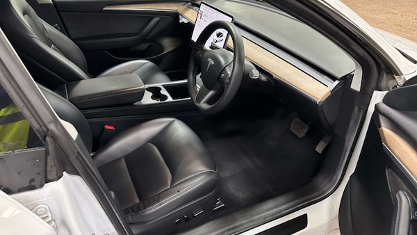Used Tesla Model 3 2021 for sale - 76216603: Photo 10