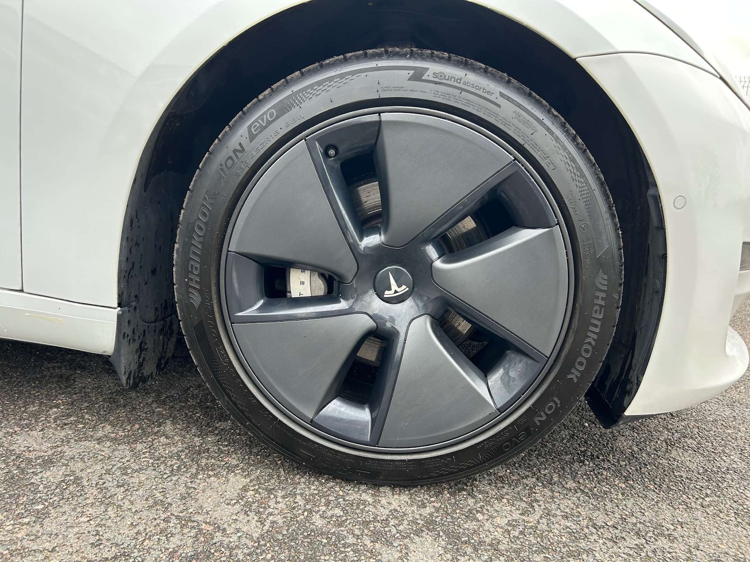 Used Tesla Model 3 2021 for sale - 76216603: Photo 11