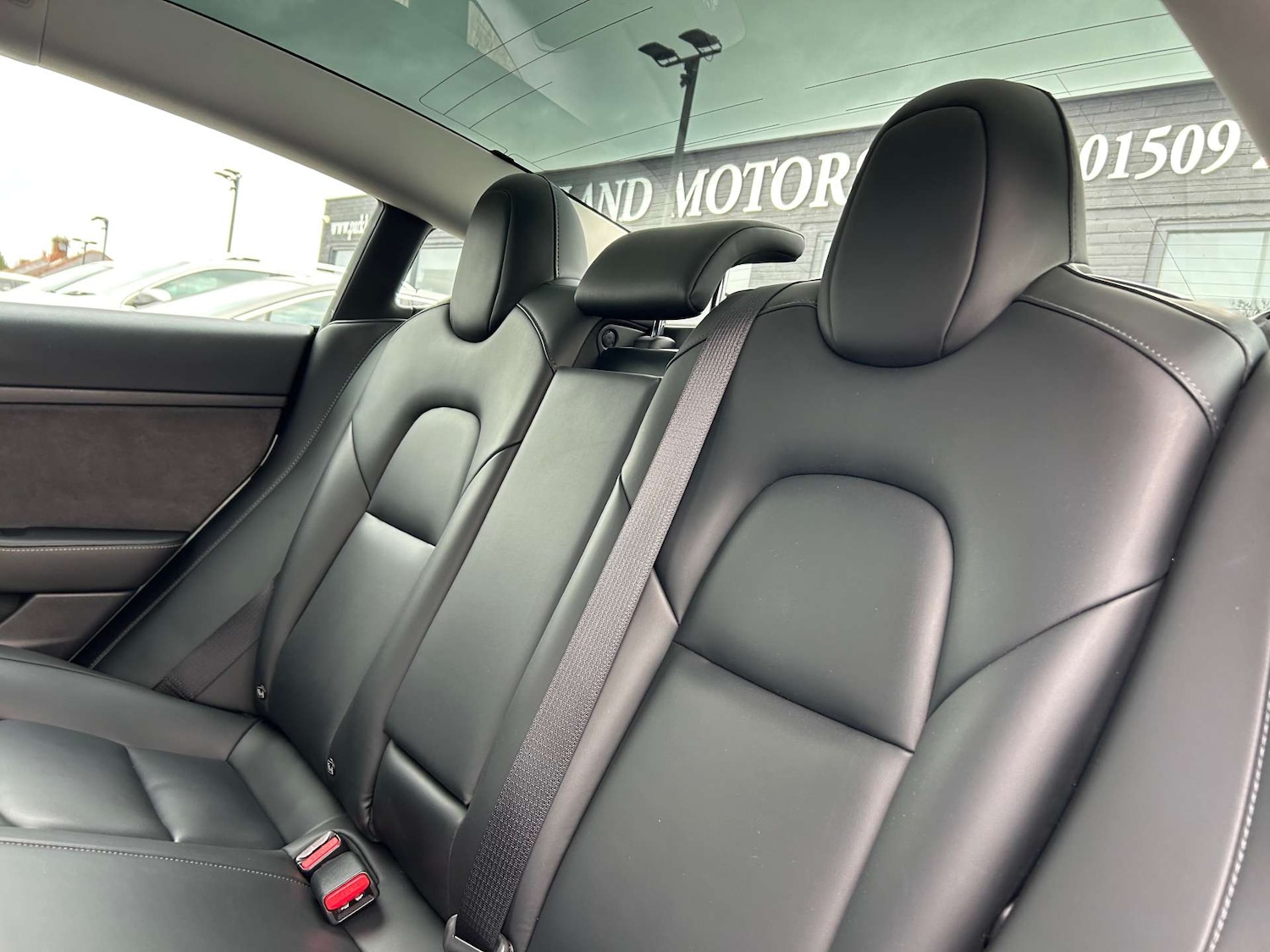 Used Tesla Model 3 2021 for sale - 76216603: Photo 17