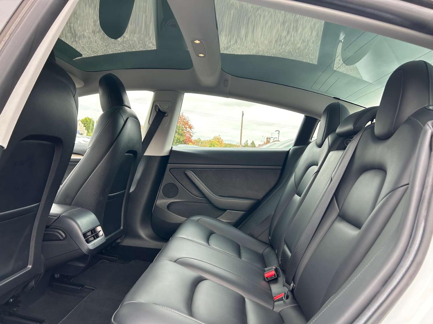 Used Tesla Model 3 2021 for sale - 76216603: Photo 20