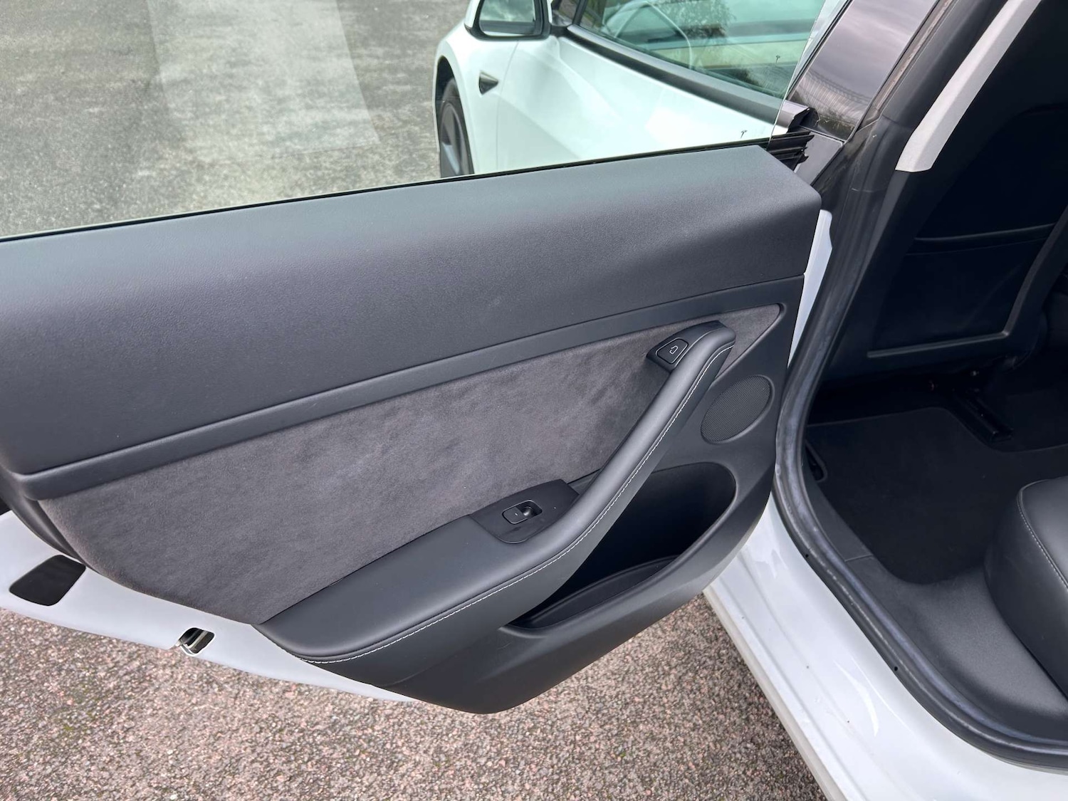 Used Tesla Model 3 2021 for sale - 76216603: Photo 29