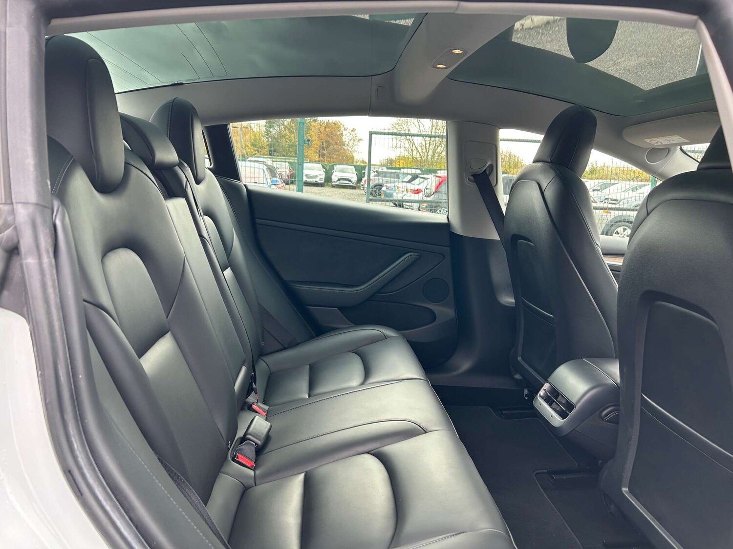 Used Tesla Model 3 2021 for sale - 76216603: Photo 31