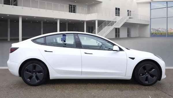 Used Tesla Model 3 2021 for sale - 76216603: Photo 6