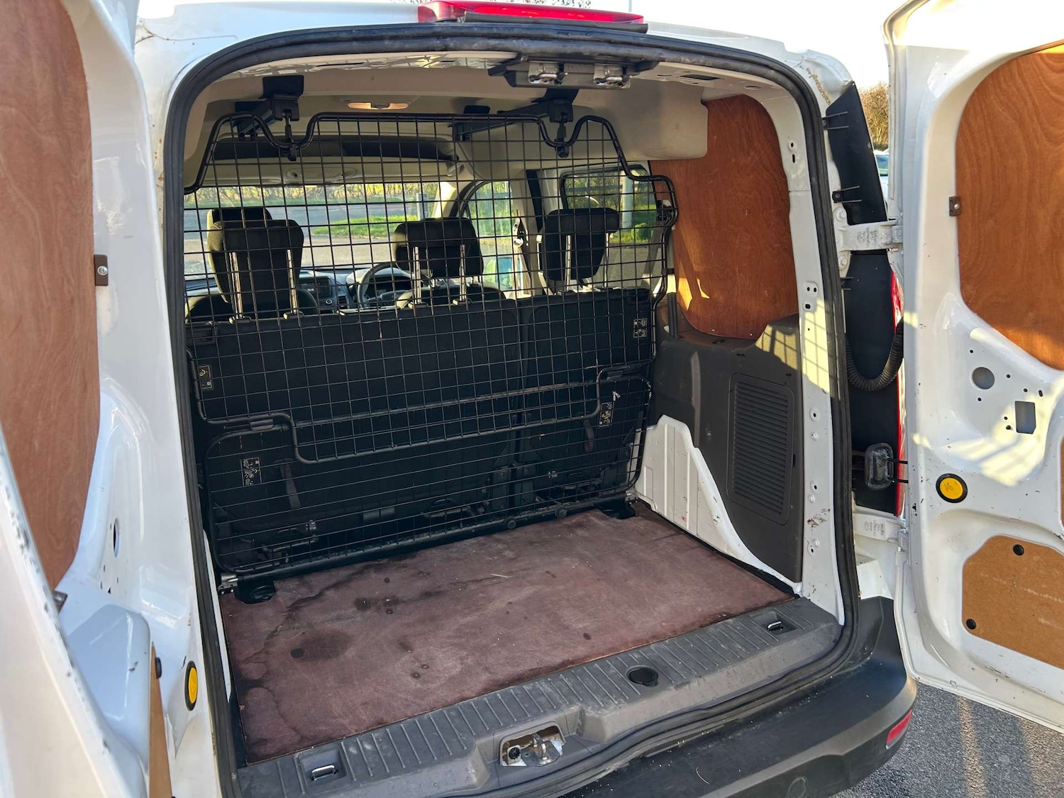 Used Ford Transit Connect 2020 for sale - 76602062: Photo 18