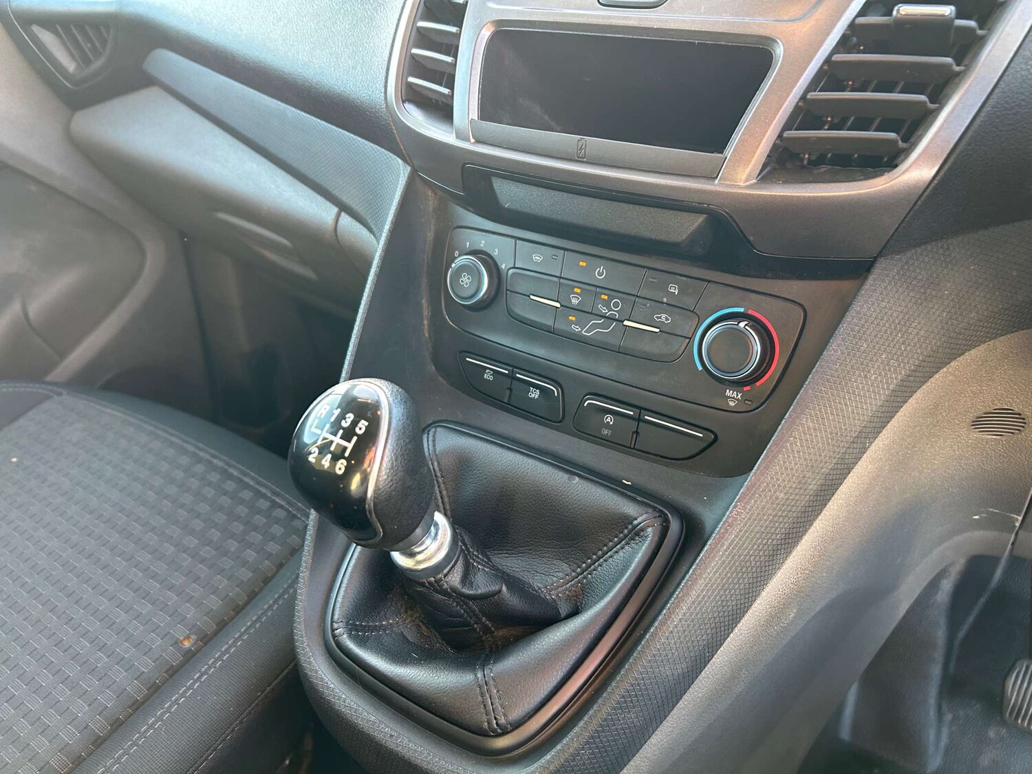 Used Ford Transit Connect 2020 for sale - 76602062: Photo 46