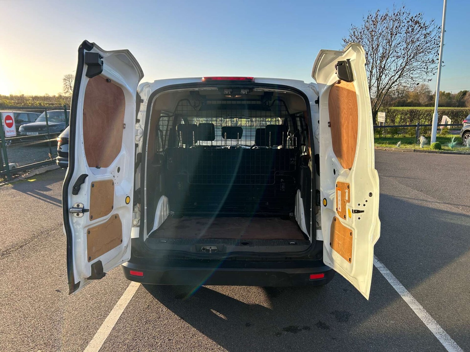 Used Ford Transit Connect 2020 for sale - 76602062: Photo 48