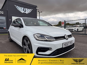 Used Volkswagen Golf 2017 for sale - 75777881: Photo