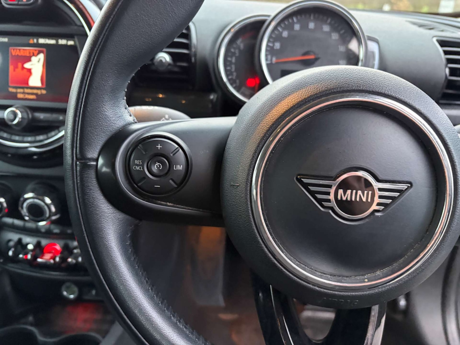 Used MINI Clubman 2018 for sale - 76711678: Photo 39