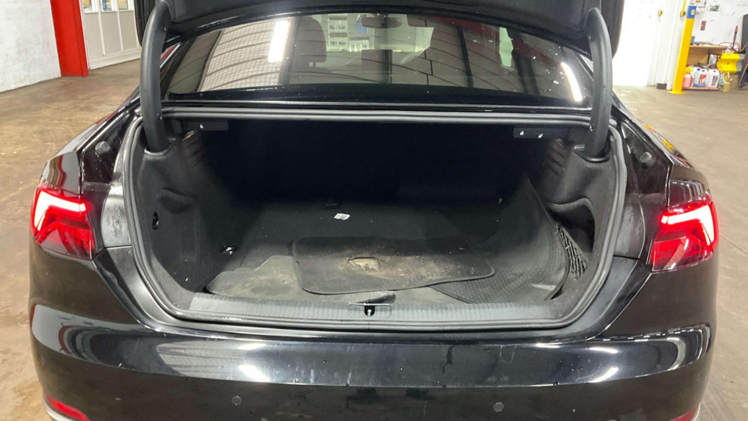 Used Audi A5 2020 for sale - 77613786: Photo 8