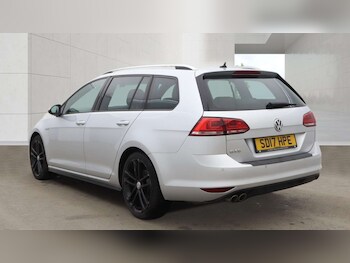 Used Volkswagen Golf 2017 for sale - 78400843: Photo