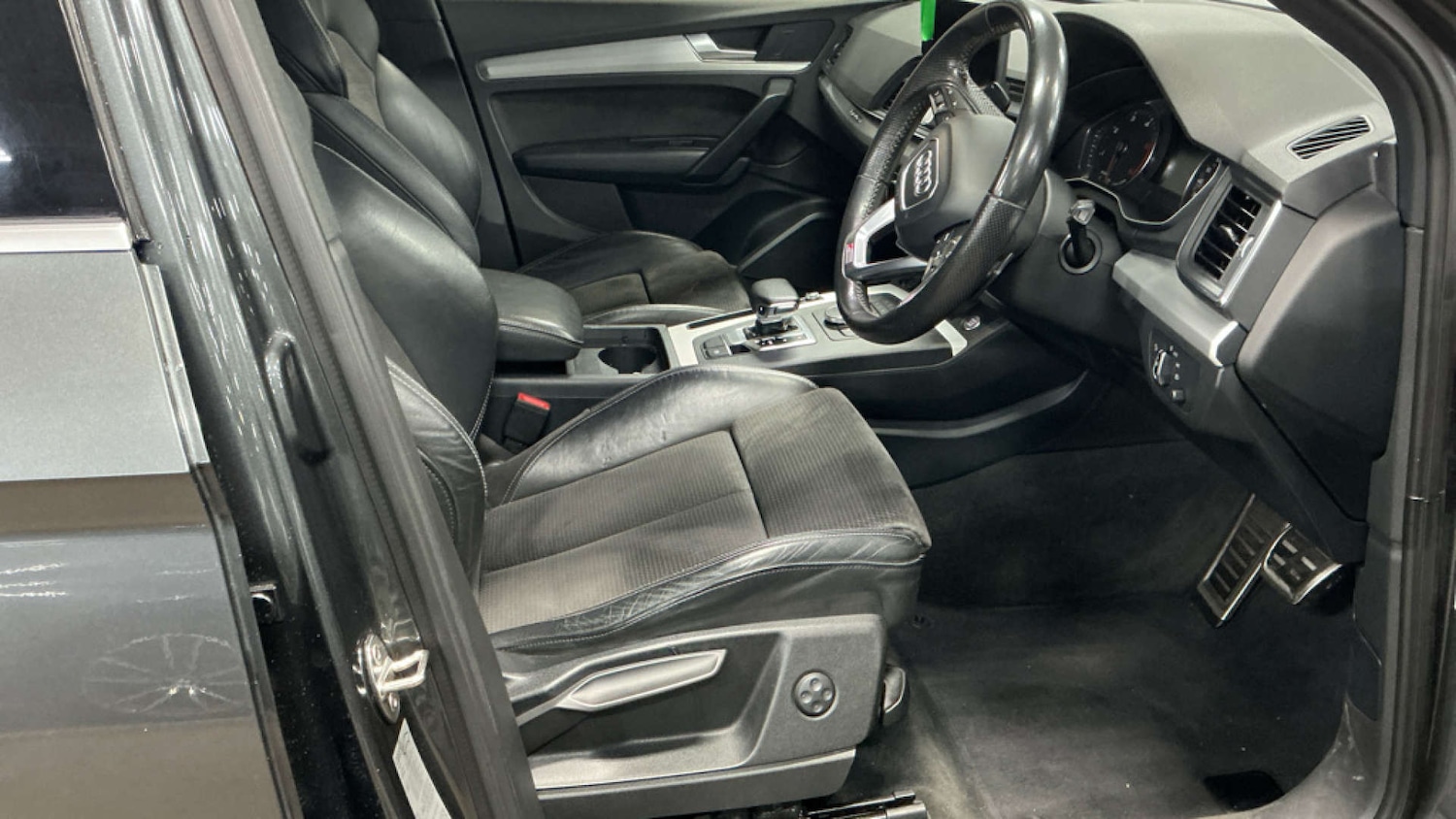 Used Audi Q5 2017 for sale - 78063282: Photo 10