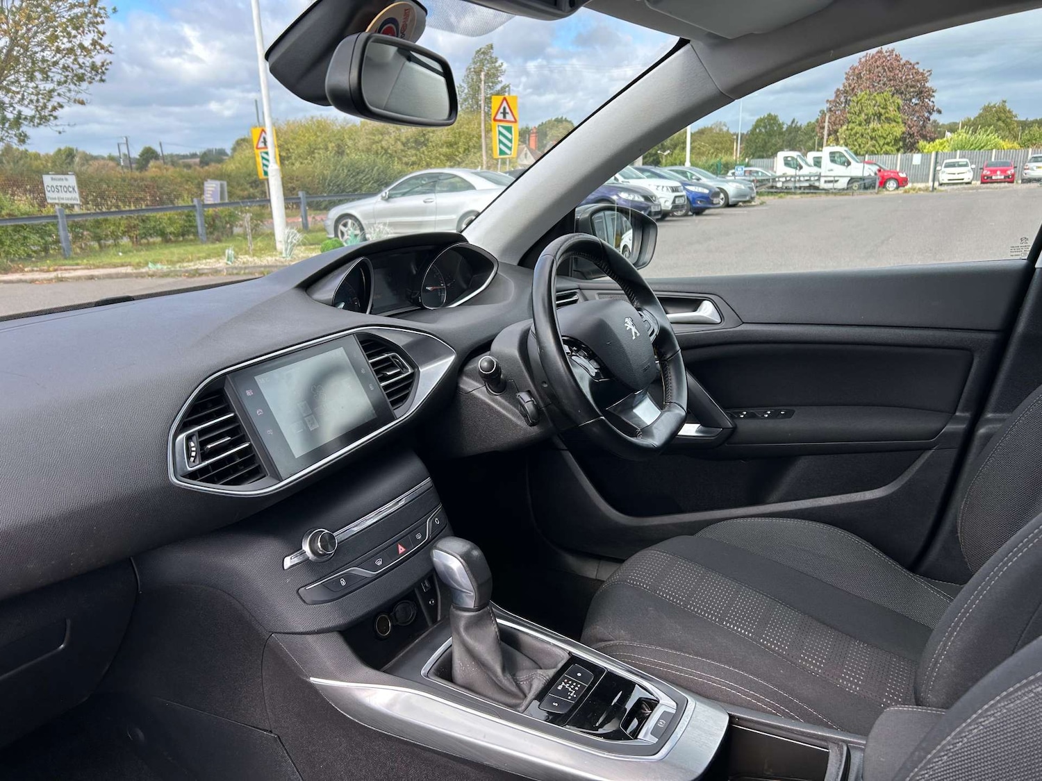 Used Peugeot 308 2016 for sale - 75947240: Photo 13