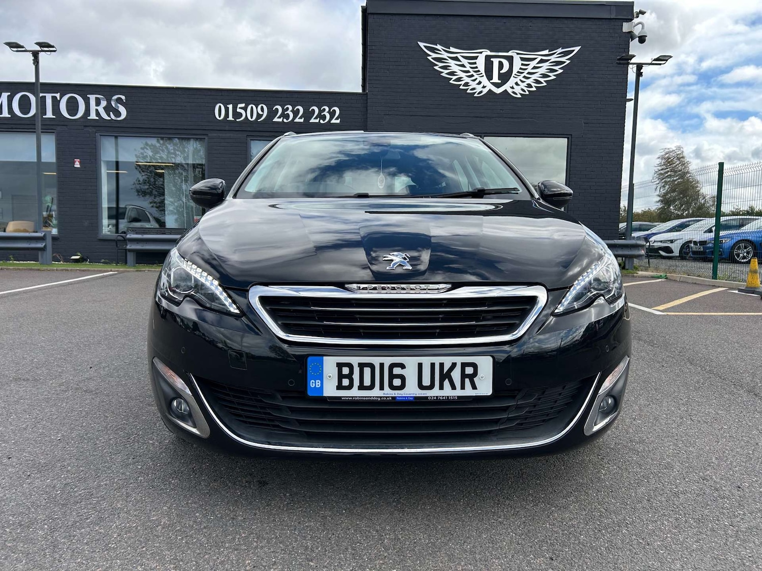 Used Peugeot 308 2016 for sale - 75947240: Photo 3