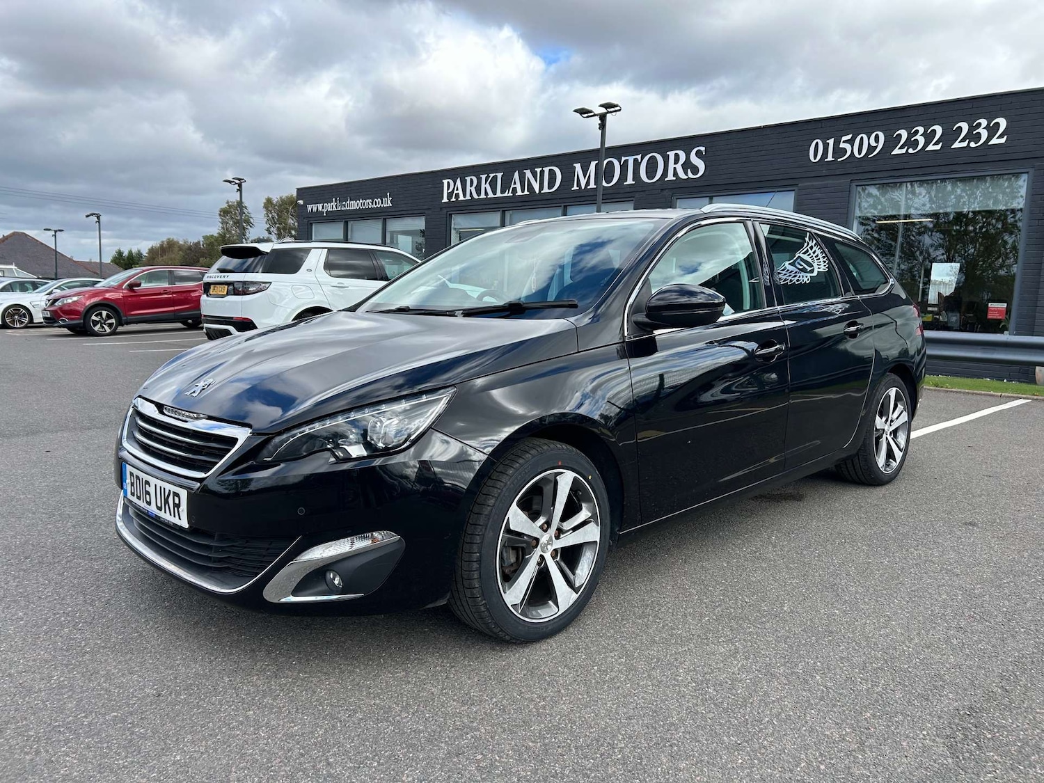 Used Peugeot 308 2016 for sale - 75947240: Photo 4