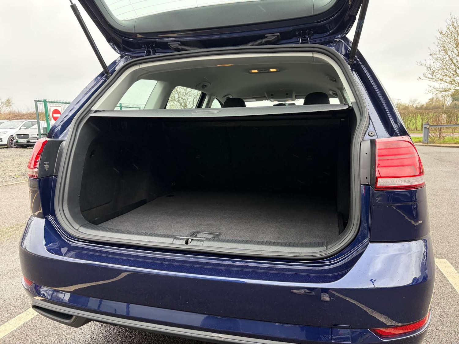 Used Volkswagen Golf 2018 for sale - 77394918: Photo 26