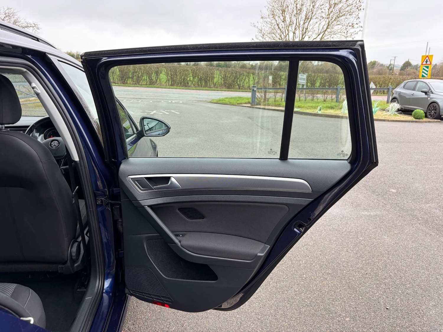 Used Volkswagen Golf 2018 for sale - 77394918: Photo 27