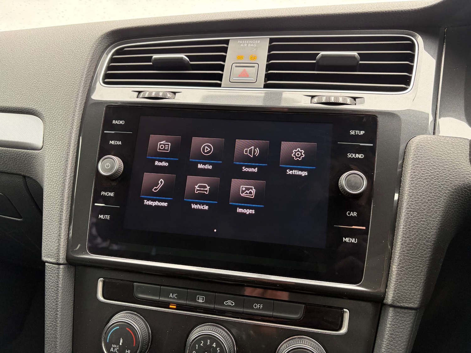 Used Volkswagen Golf 2018 for sale - 77394918: Photo 51