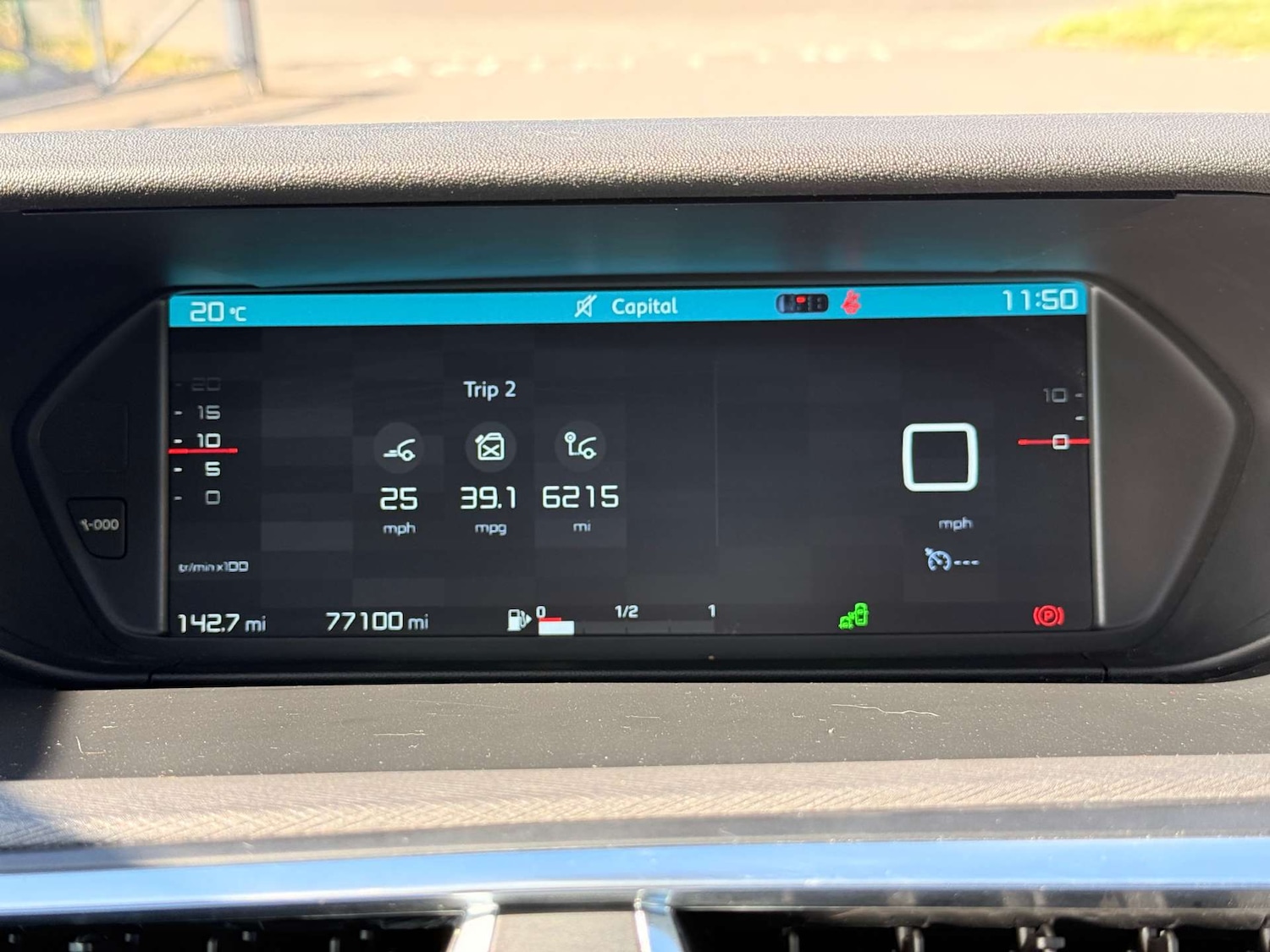 Vehicle 29