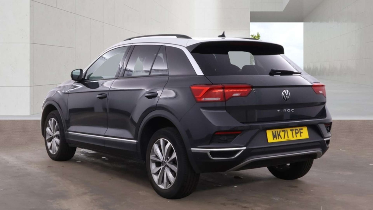 Used Volkswagen T-Roc 2021 for sale - 78094516: Photo 4