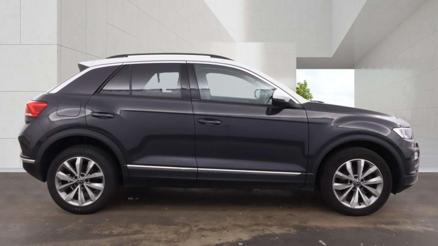 Used Volkswagen T-Roc 2021 for sale - 78094516: Photo 6
