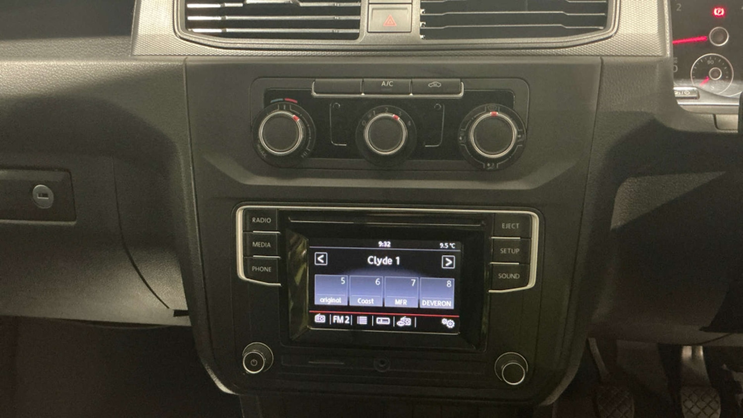 Used Volkswagen Caddy Maxi 2015 for sale - 77880400: Photo 12