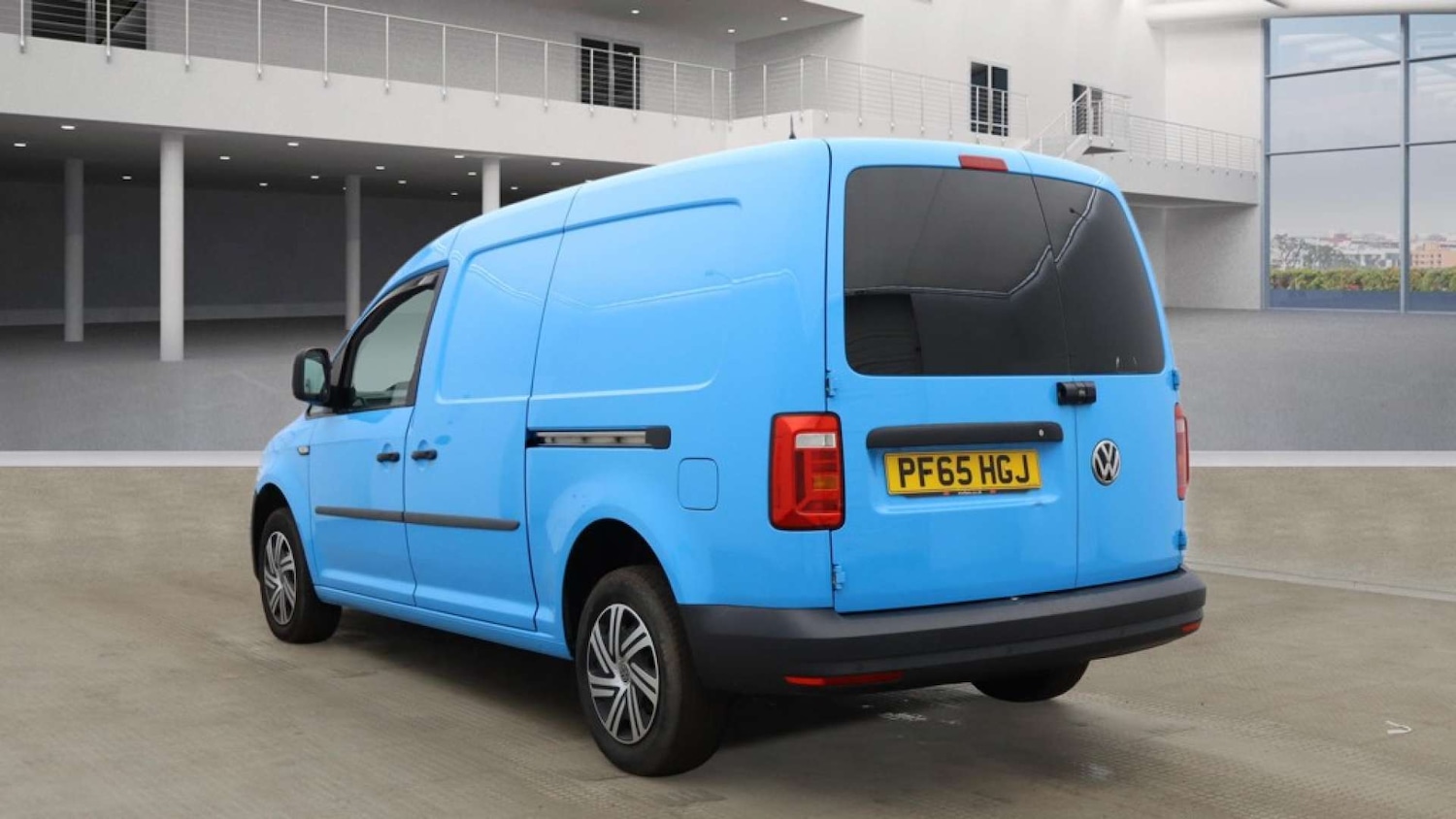 Used Volkswagen Caddy Maxi 2015 for sale - 77880400: Photo 4