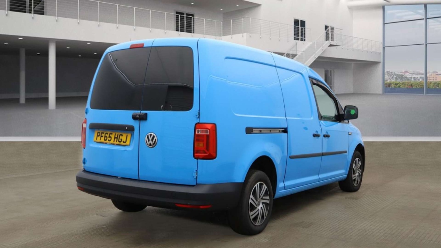 Used Volkswagen Caddy Maxi 2015 for sale - 77880400: Photo 5