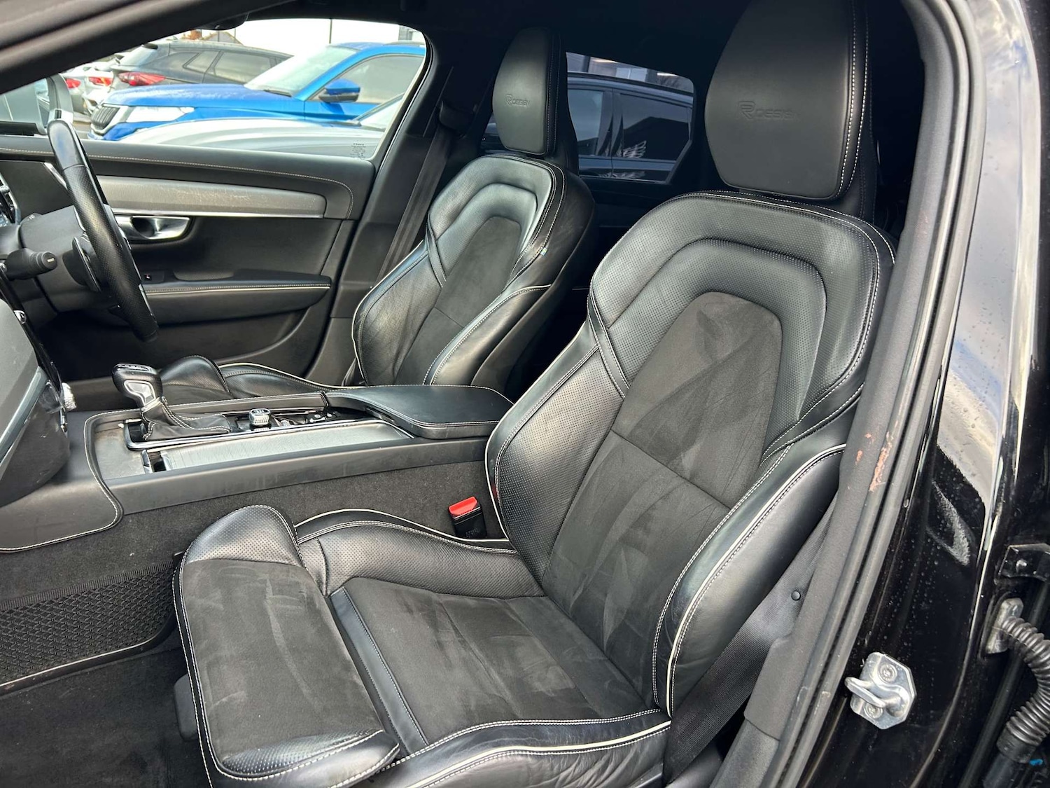 Used Volvo V90 2018 for sale - 76686687: Photo 10