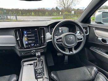 Used Volvo V90 2018 for sale - 76686687: Photo