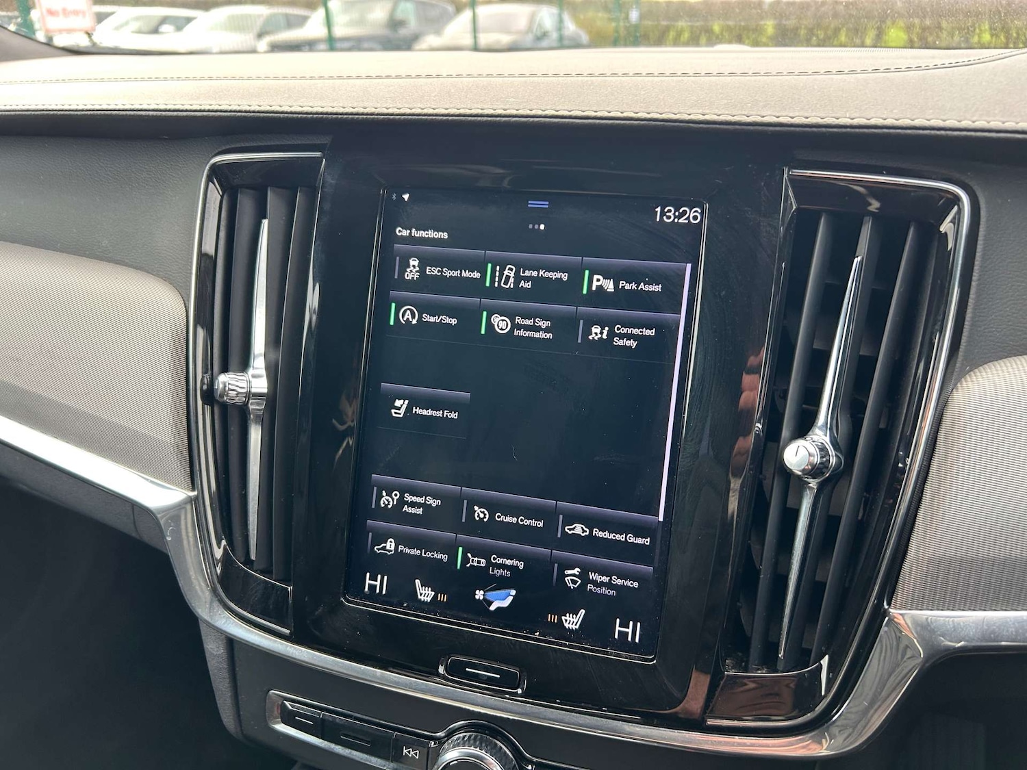 Used Volvo V90 2018 for sale - 76686687: Photo 52