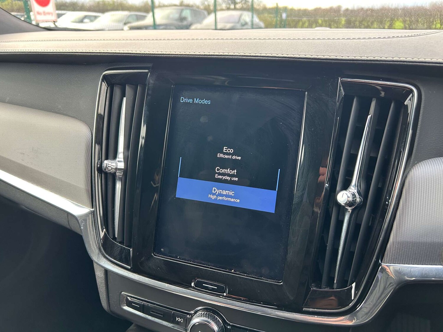 Used Volvo V90 2018 for sale - 76686687: Photo 53