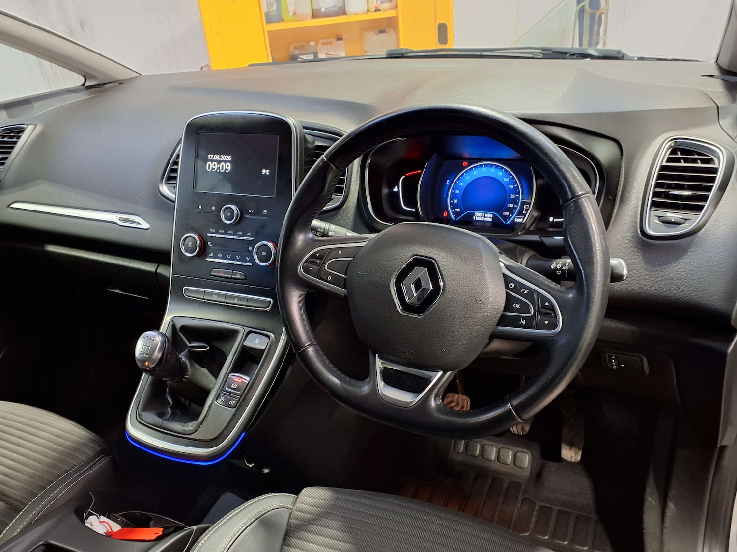 Used Renault Grand Scenic 2018 for sale - 78063285: Photo 14