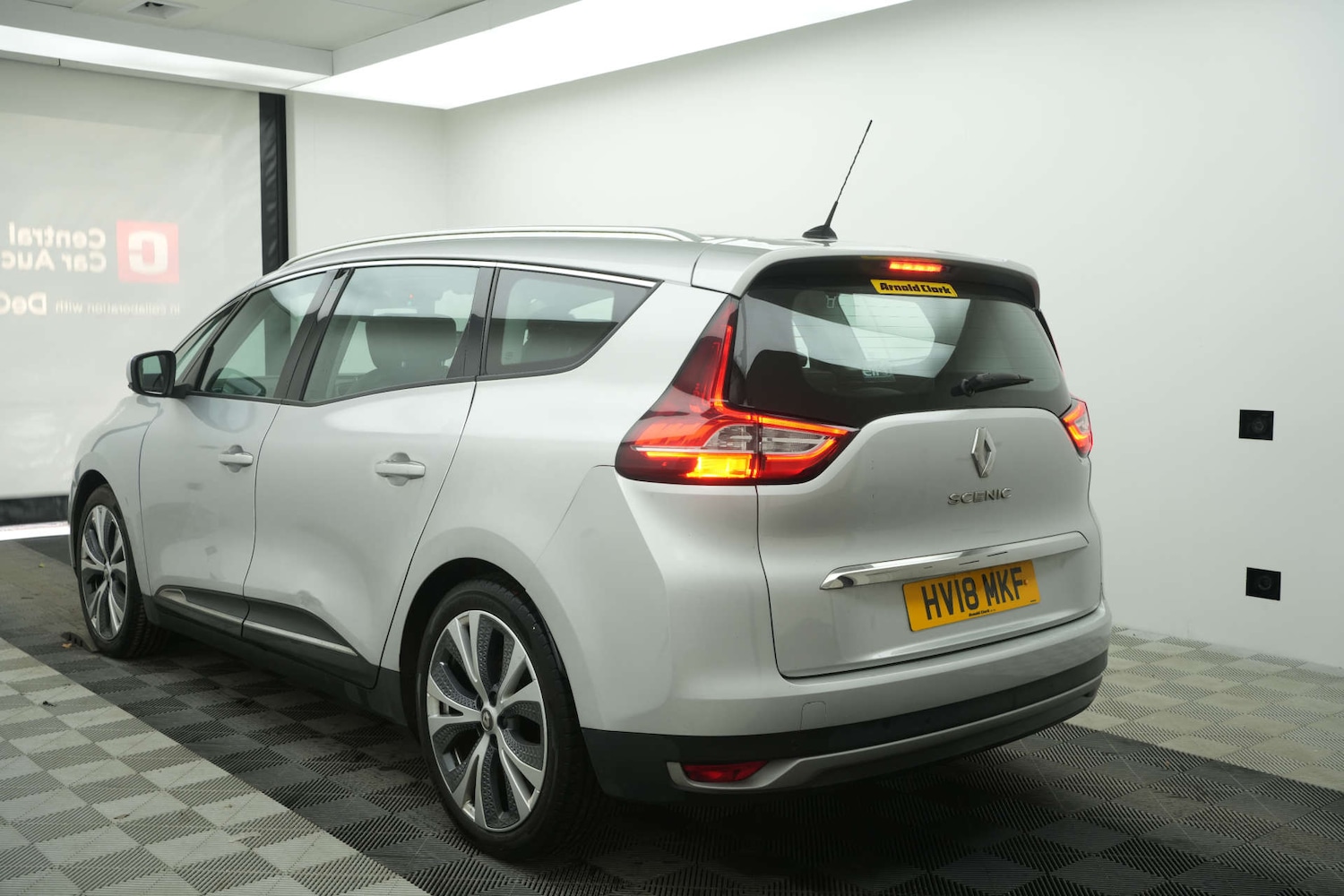 Used Renault Grand Scenic 2018 for sale - 78063285: Photo 4