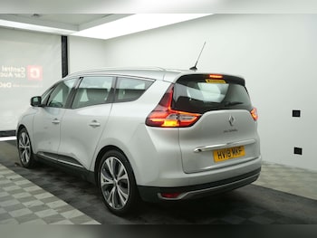 Used Renault Grand Scenic 2018 for sale - 78063285: Photo