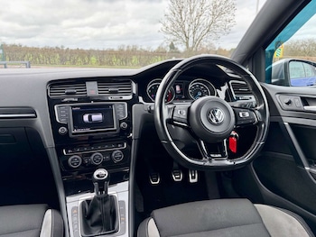 Used Volkswagen Golf 2016 for sale - 78298646: Photo