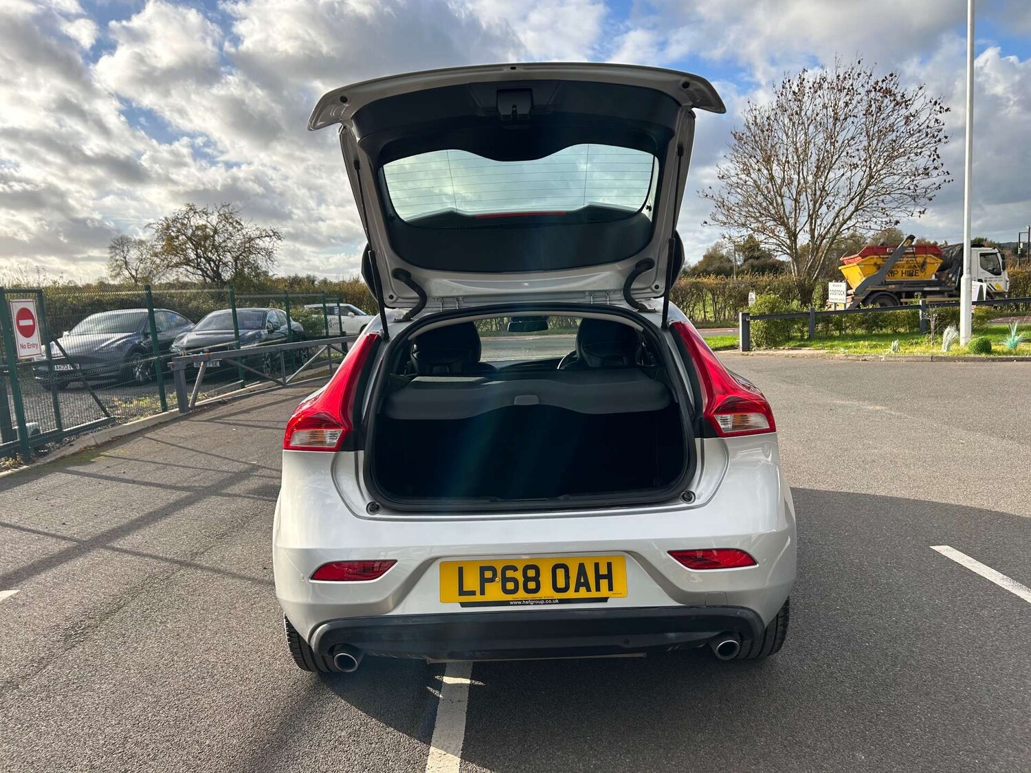 Used Volvo V40 2018 for sale - 77775448: Photo 18