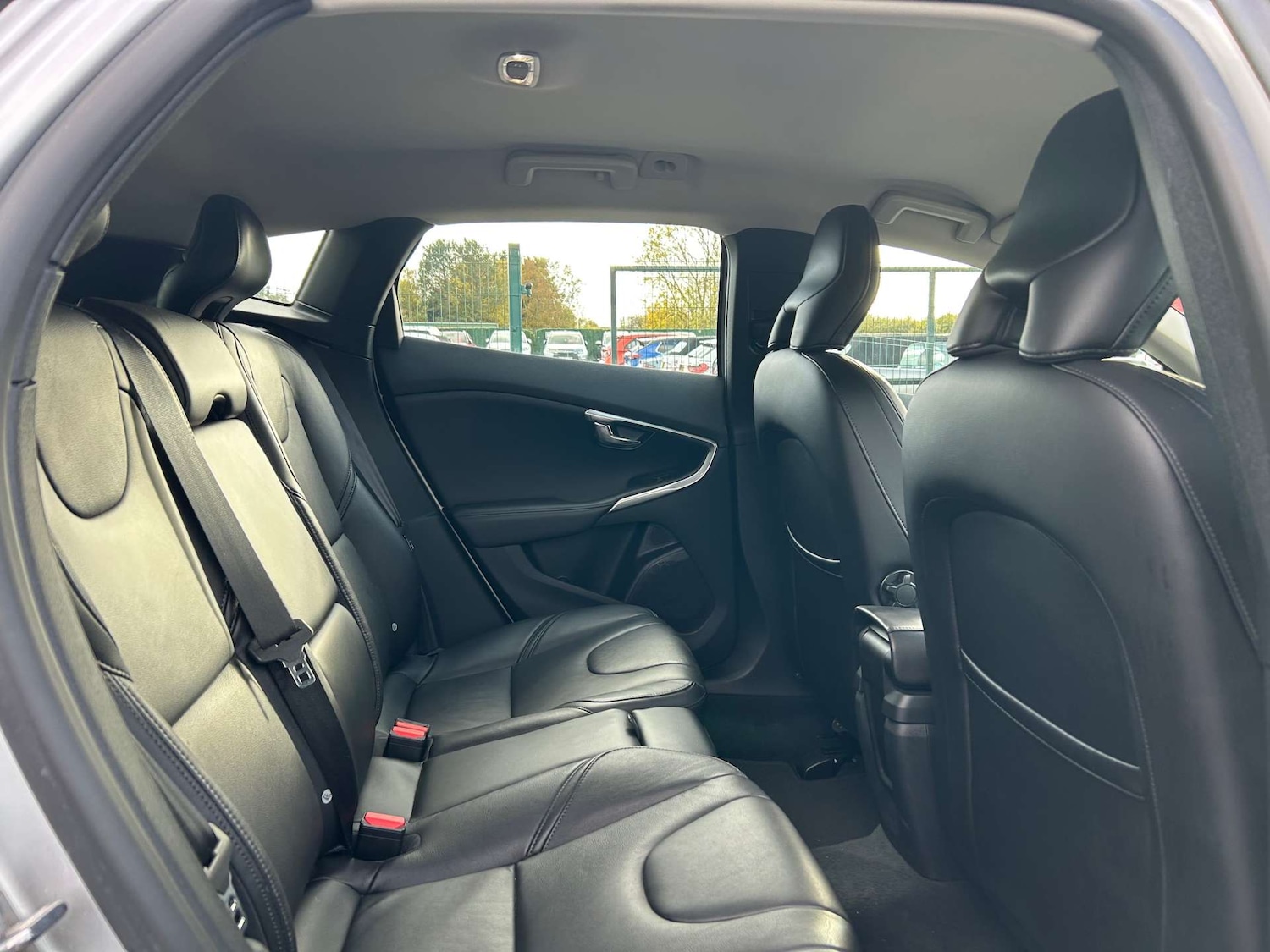 Used Volvo V40 2018 for sale - 77775448: Photo 22