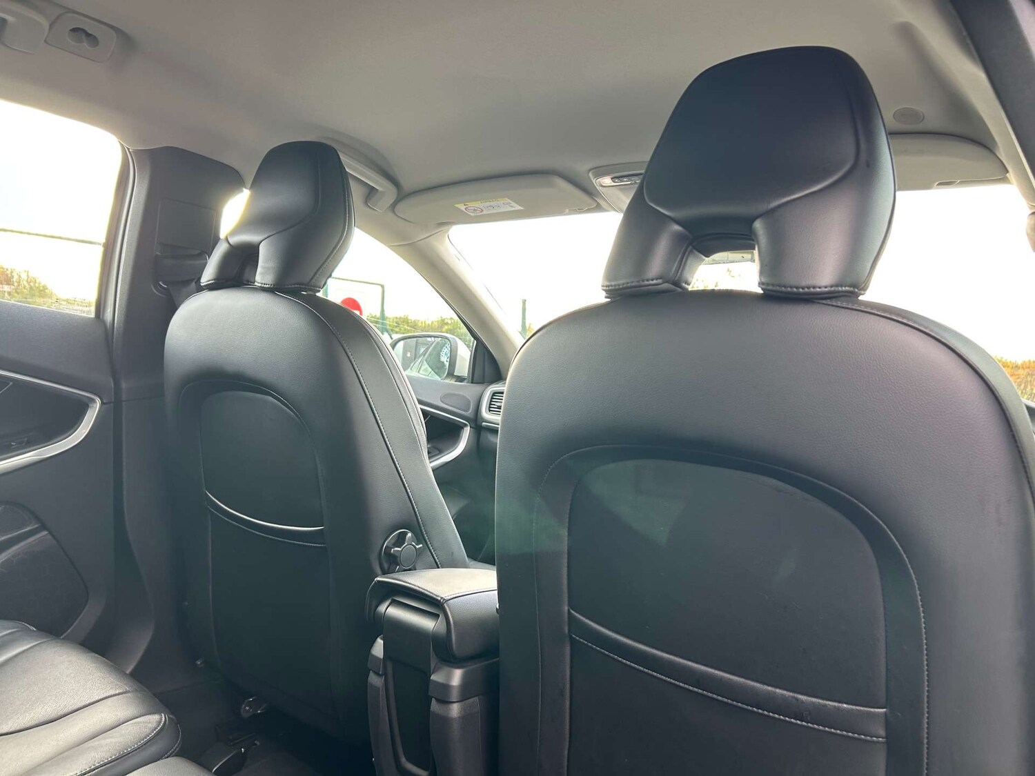 Used Volvo V40 2018 for sale - 77775448: Photo 23