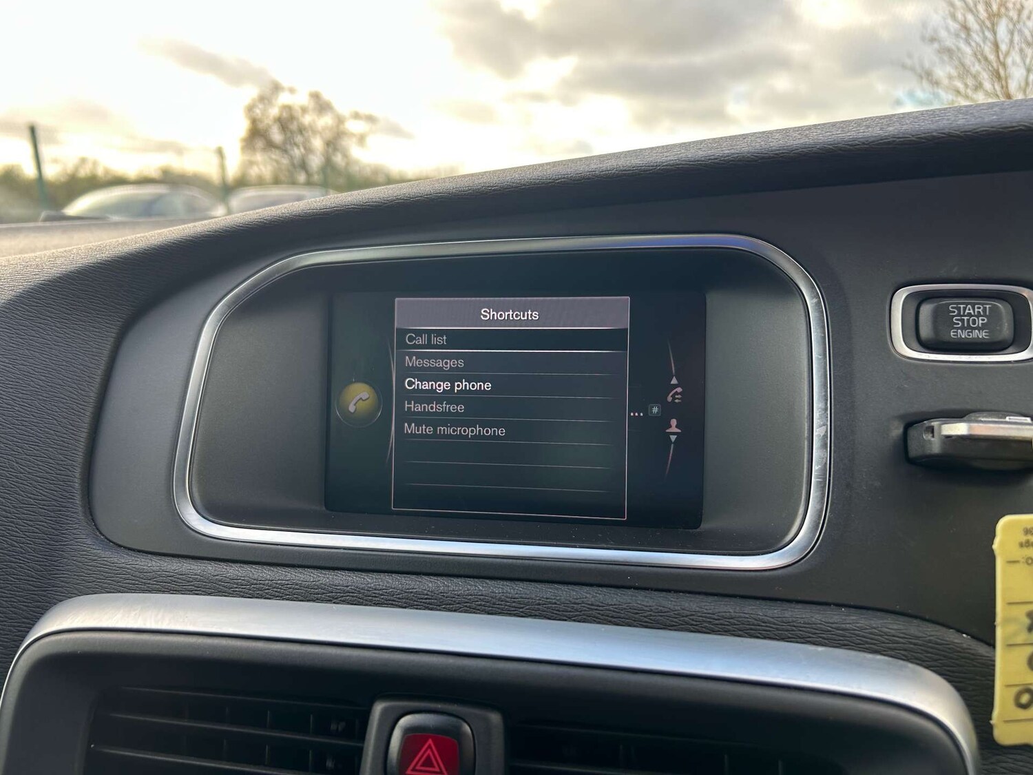 Used Volvo V40 2018 for sale - 77775448: Photo 35