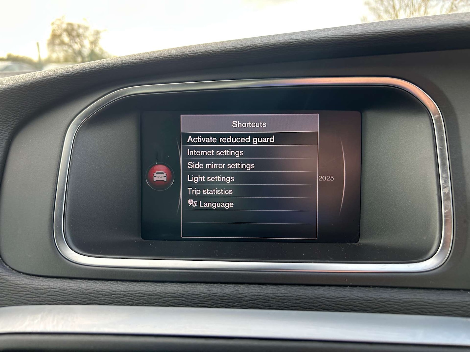 Used Volvo V40 2018 for sale - 77775448: Photo 48