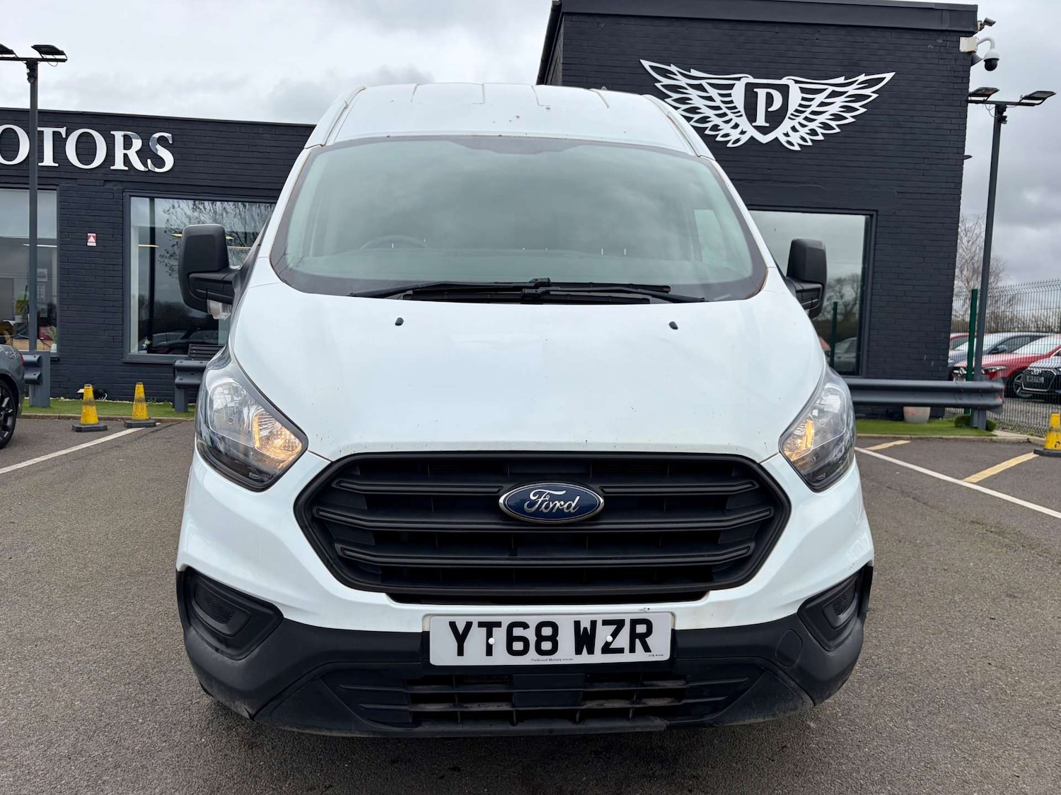 Used Ford Transit Custom 2018 for sale - 77715645: Photo 2