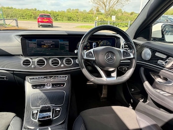 Used Mercedes-Benz E Class 2018 for sale - 78272549: Photo
