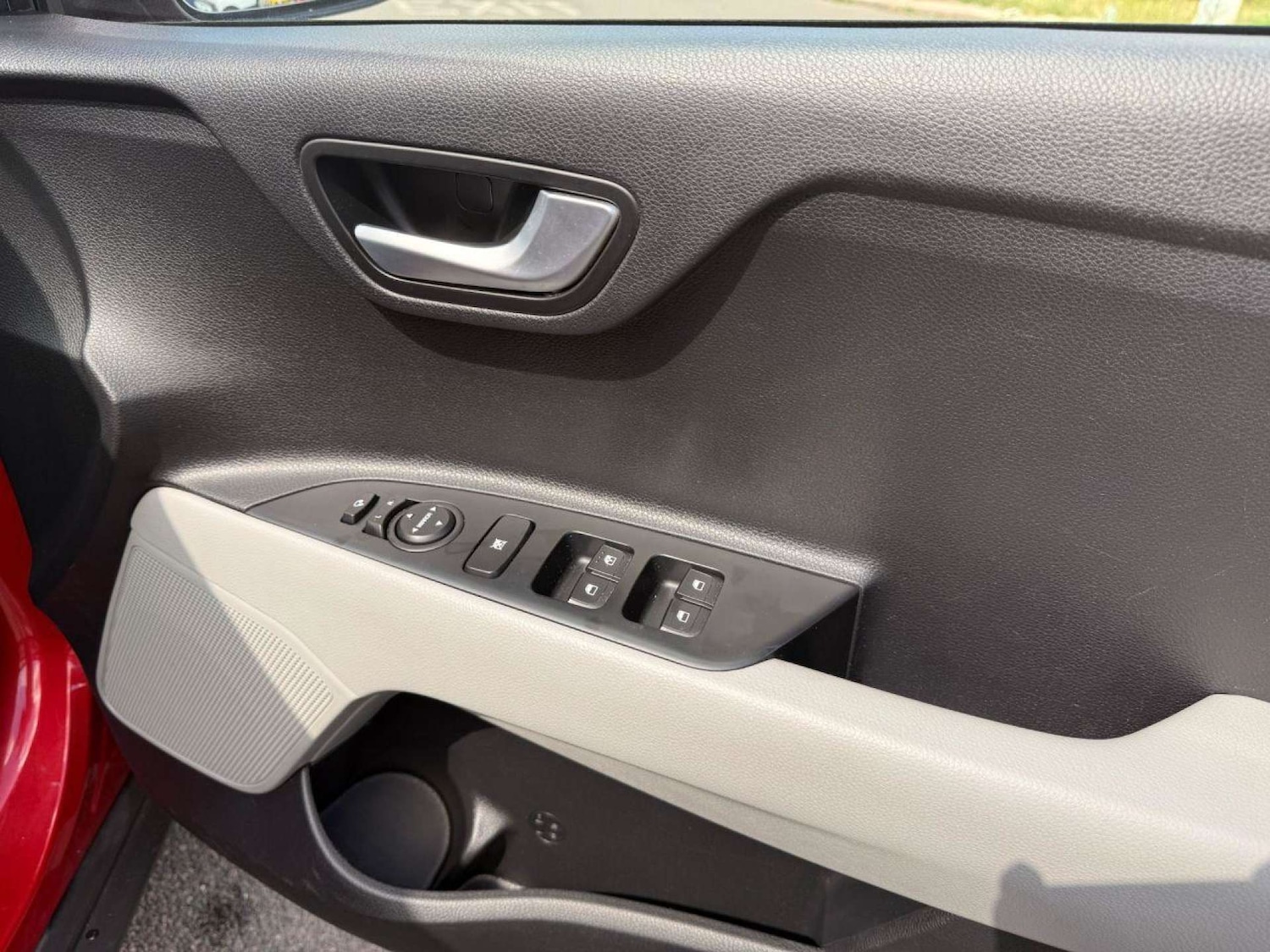 Vehicle 28