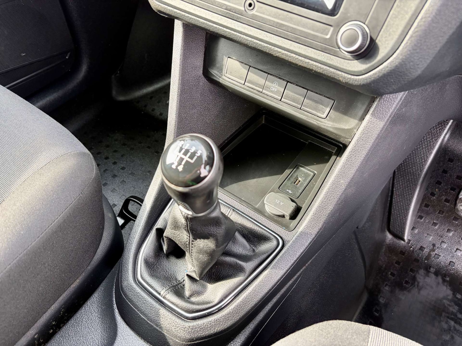 Used Volkswagen Caddy Maxi 2017 for sale - 77984319: Photo 30