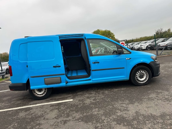 Used Volkswagen Caddy Maxi 2016 for sale - 76266392: Photo 32